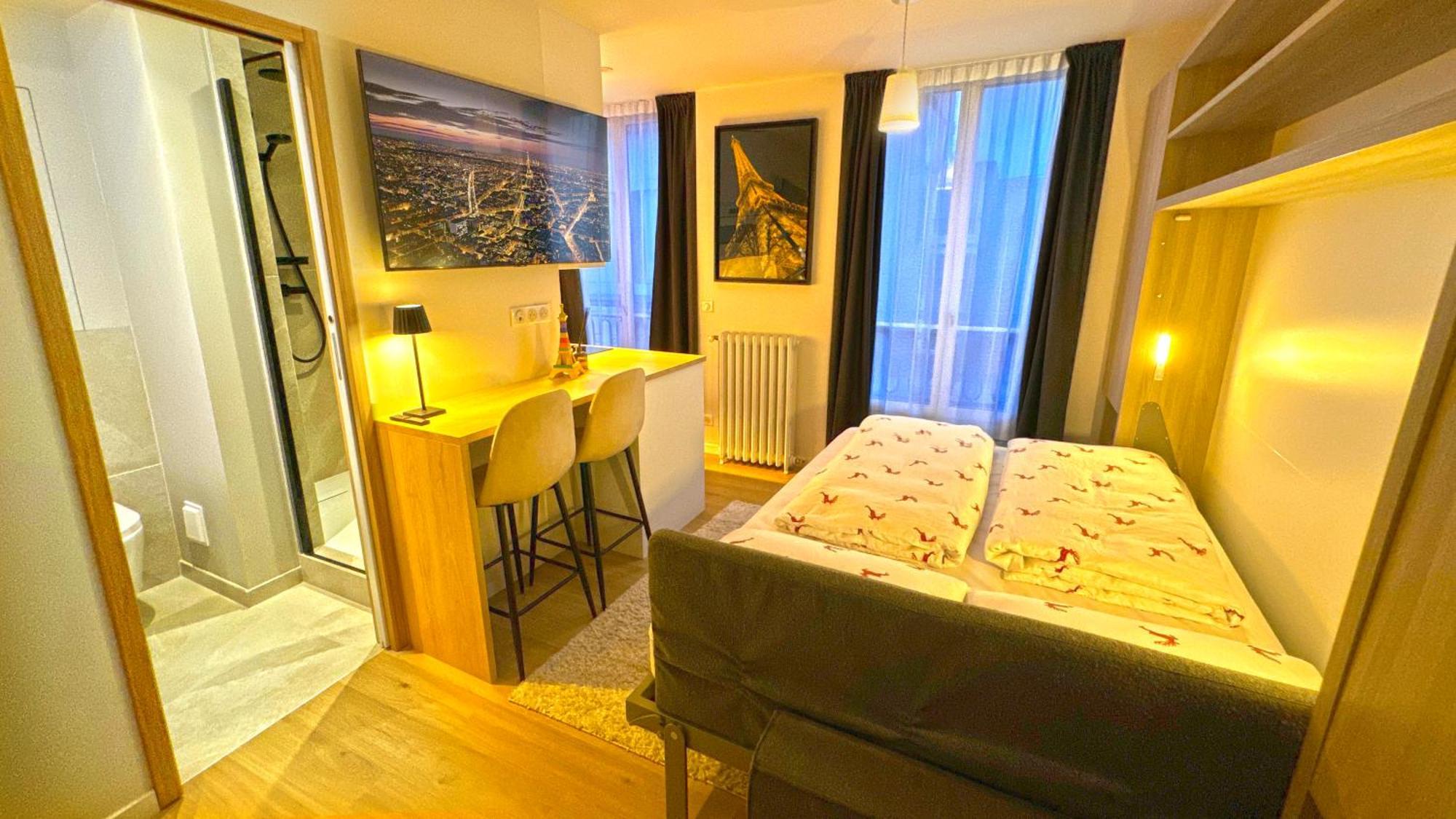 Paris Apartment * Paris